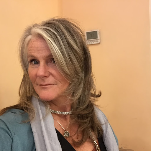 Susan Graves Photo 27