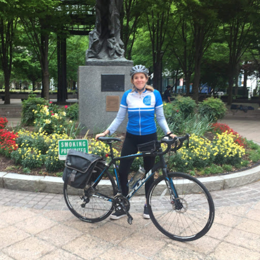 Julie Wells Photo 28