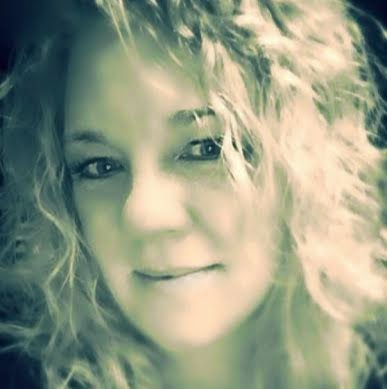 Lisa Tessicini Photo 4