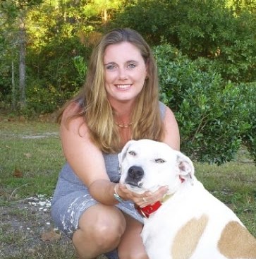 Christine Fisher Photo 27