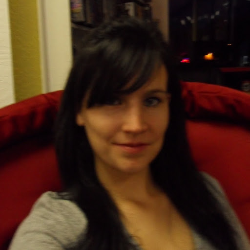 Anna Hansen Photo 7