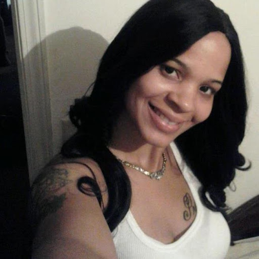 April Murray Photo 22