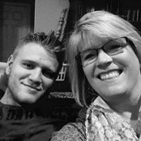 Anna Mayfield Photo 32