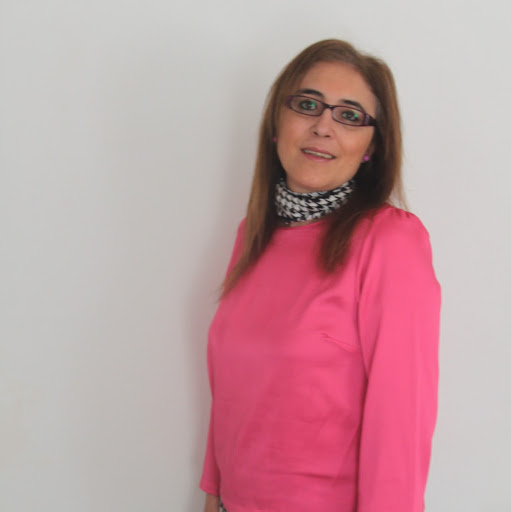 Julia Molina Photo 13