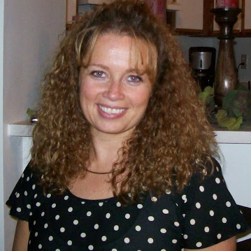 Kelly Mcdougall Photo 10