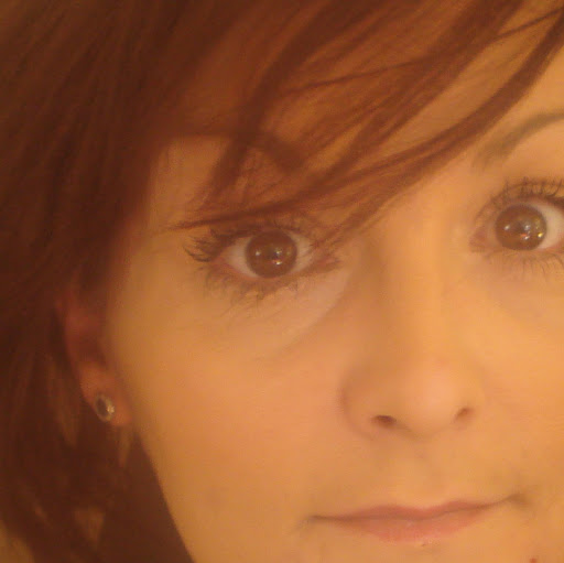 Joanne Fowler Photo 27