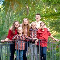 Julie Connolly Photo 12