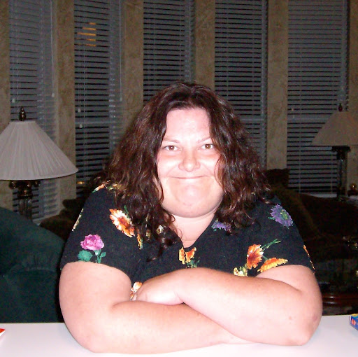 Michelle Roberts Photo 10