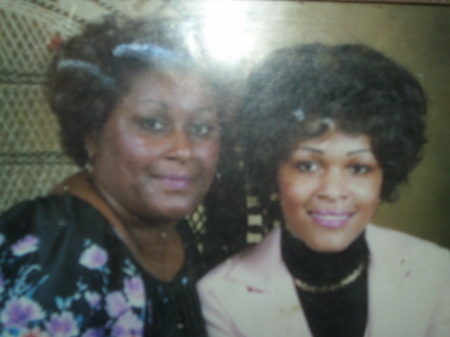 Jacqueline Alexander Photo 28