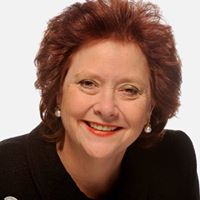 Helen Casey Photo 7