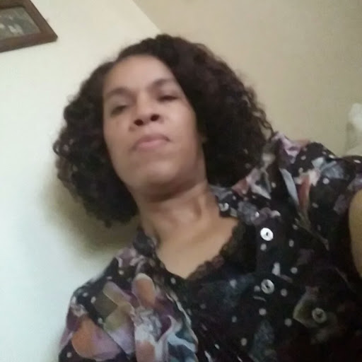 Tracie Hall Photo 42