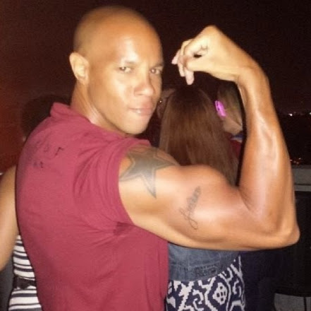 Julian Mitchell Photo 23