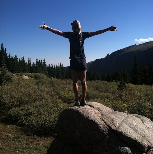 Jennifer Pfeifer Photo 9