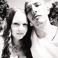 Michelle Priest Photo 18