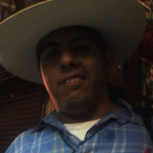 Adolfo Guzman Photo 40