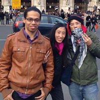 Julie Vang Photo 16
