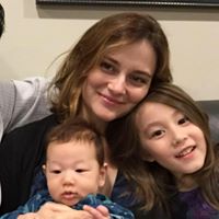 Michelle Parkins Photo 17