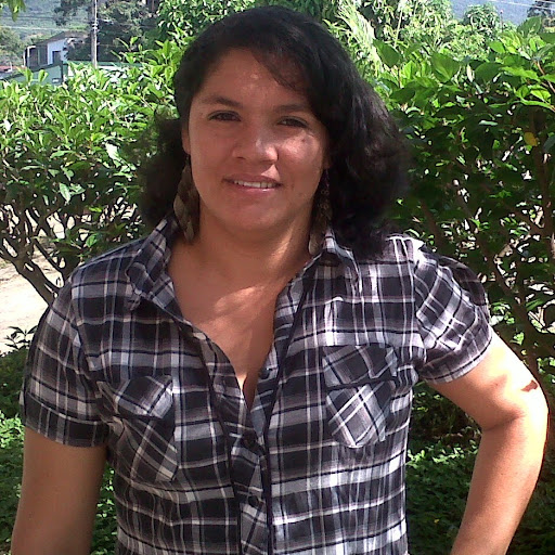 Sandra Lugo Photo 18