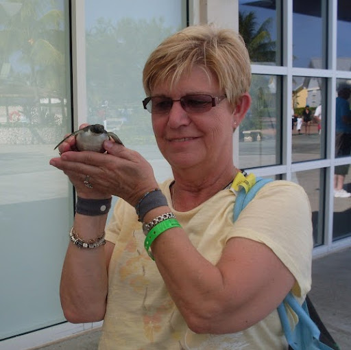 Ruth Rhodes Photo 38