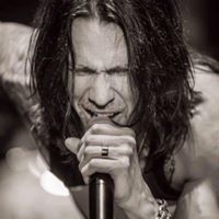 Beth Sanders Photo 14