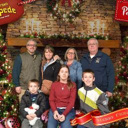 Kelly Gilbert Photo 37