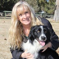 Stacey Middleton Photo 17