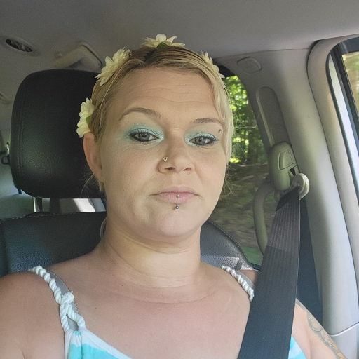 Renee Duncan Photo 14