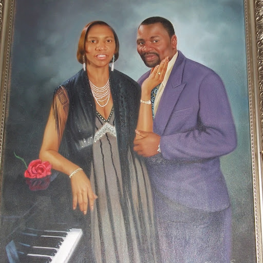 Denise Pitts Photo 8