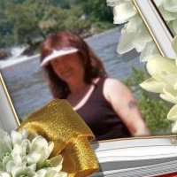 Rose Lowe Photo 18