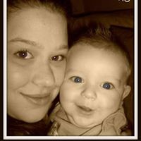 Krystal Howell Photo 32