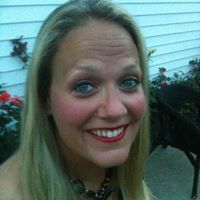 Natalie Martin Photo 28