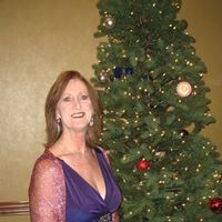 Mona Maloney Photo 11