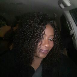 Alicia Singleton Photo 15