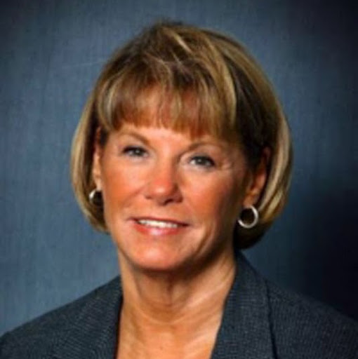 Lonnie Kelly Photo 1