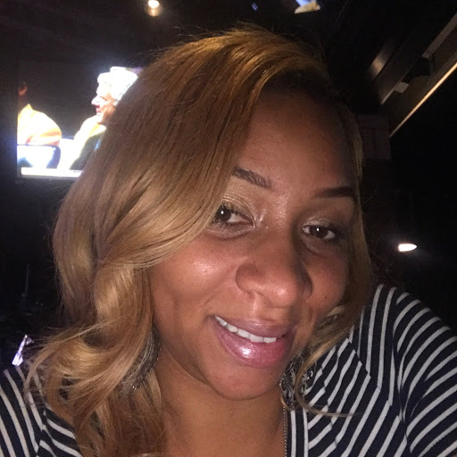 Ellen Russell Photo 41