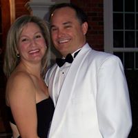 Amy Hutchins Photo 5