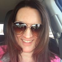 Michelle Wenzel Photo 6