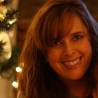 Christi Thompson Photo 35