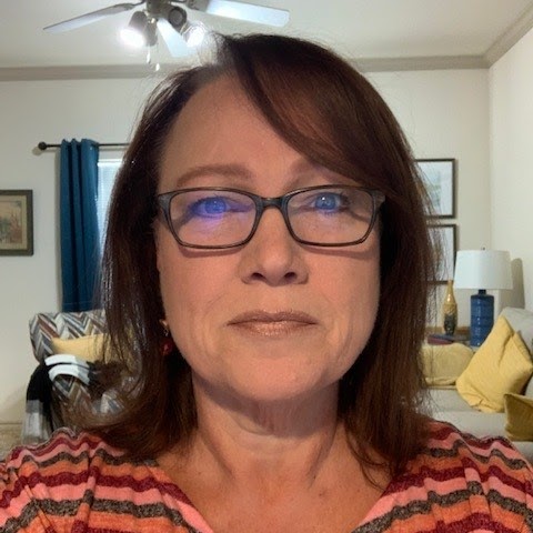 Tiffany Bell Photo 15