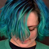 Denise Tomlin Photo 16