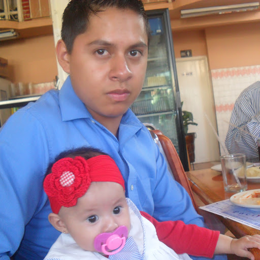 Angel Camarillo Photo 14