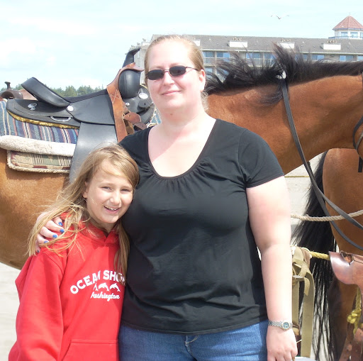 Sarah Warner Photo 21