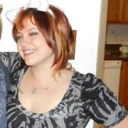 Emily Thompson Photo 39