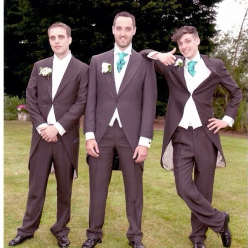 Chris Merrick Photo 11