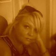 Lisa Cheney Photo 17