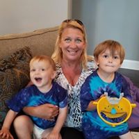 Cheryl Thompson Photo 41