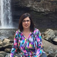 Stephanie Janes Photo 24