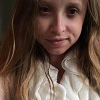 Sarah Cummins Photo 22