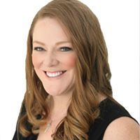 Christy Irwin Photo 14