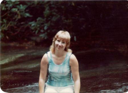 Paula Russell Photo 33